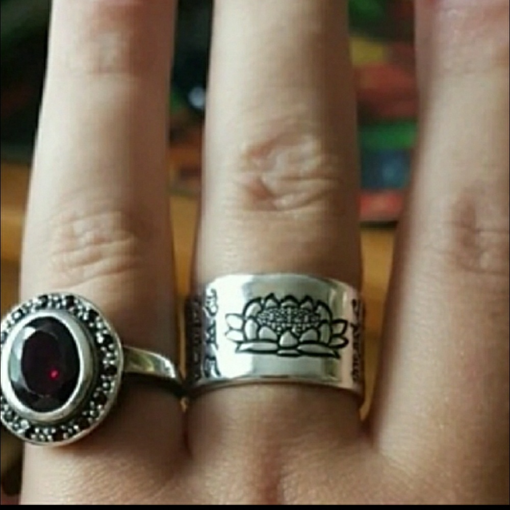 Fashion Ring lotus flower - Picture 3 of 4